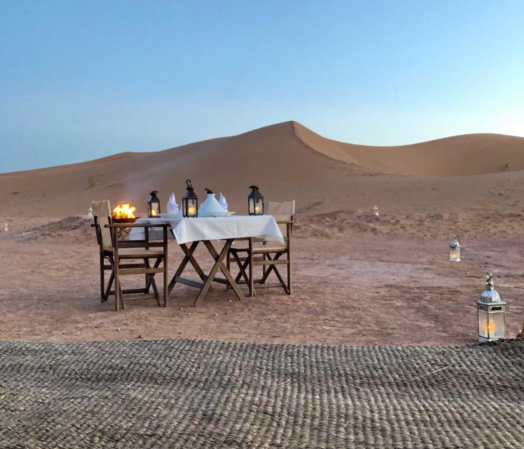 Desert Glamping Resort Мерзуга Экстерьер фото