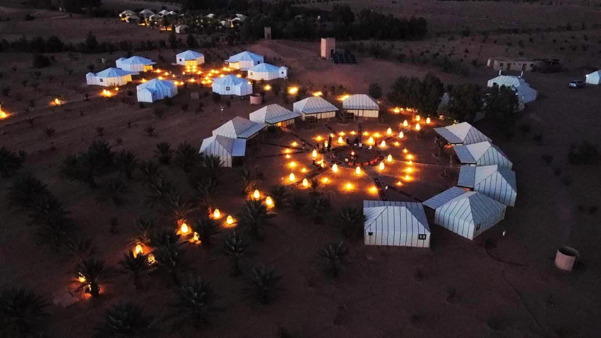 Desert Glamping Resort Мерзуга Экстерьер фото